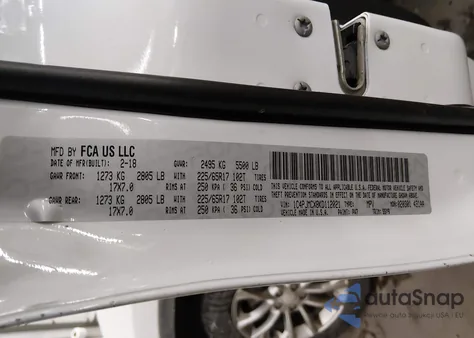 2019 Jeep Cherokee Latitude 4X4 z USA, uszkodzony, nr VIN 1C4PJMCX8KD112021